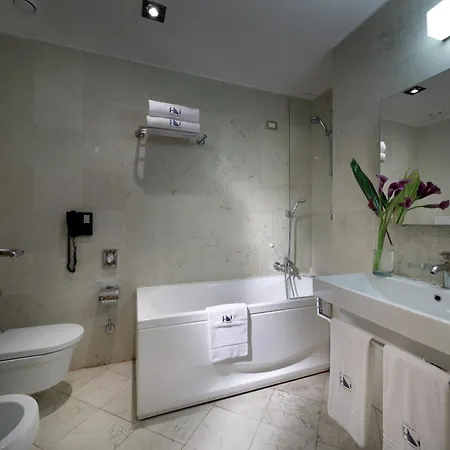 Mercure Centro Saint John Hotel 4*