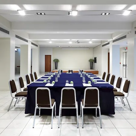 Mercure Centro Saint John 4*