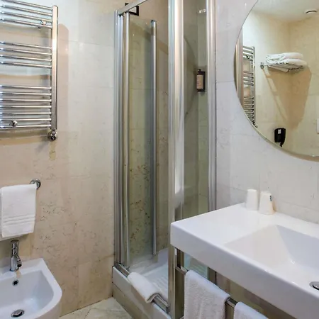 فندق Mercure Centro Saint John روما