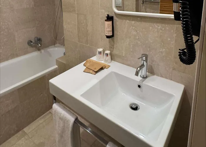 Mercure Centro Saint John Hotell 4*