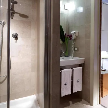 Mercure Centro Saint John Hotel