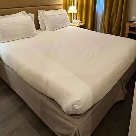 Mercure Centro Saint John Hotell 4*