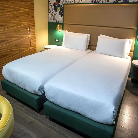 Mercure Centro Saint John Hotel