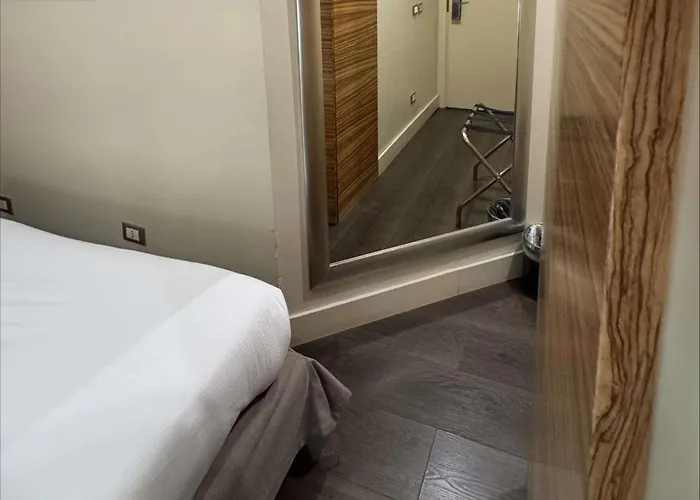 Mercure Centro Saint John 4* Róma